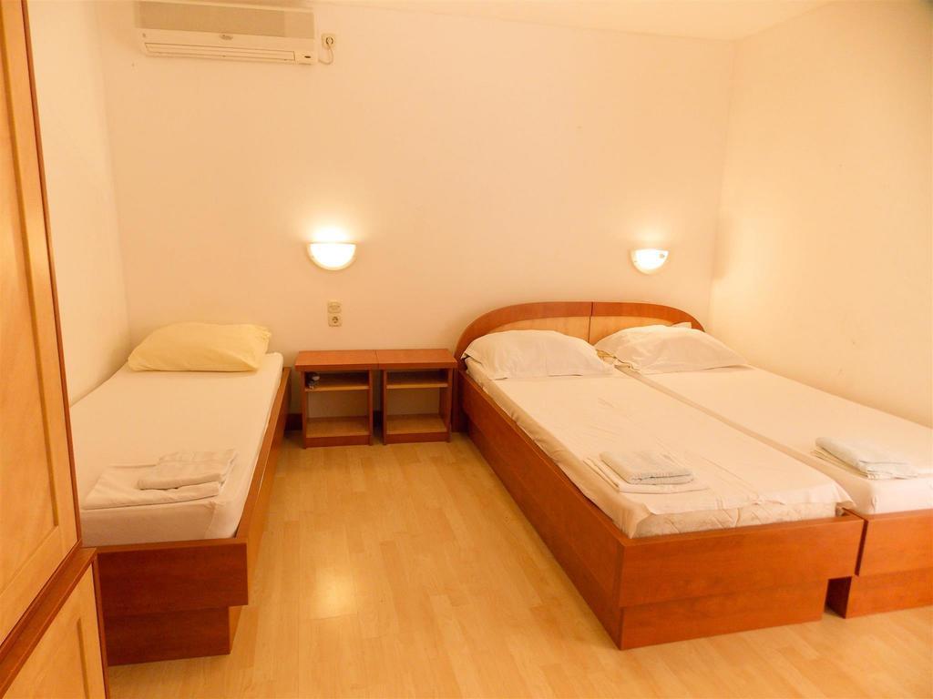 Apartments Frane (Adults Only) โนวาลยา ห้อง รูปภาพ