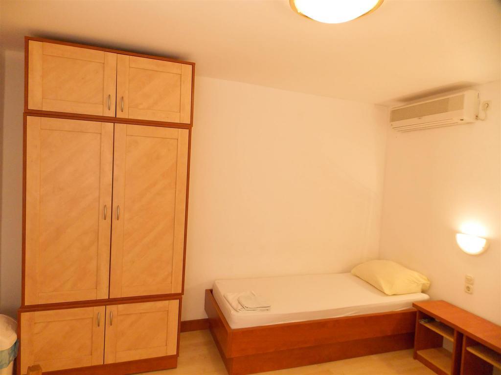 Apartments Frane (Adults Only) โนวาลยา ห้อง รูปภาพ